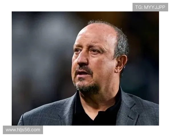 贝尼特斯战术体系